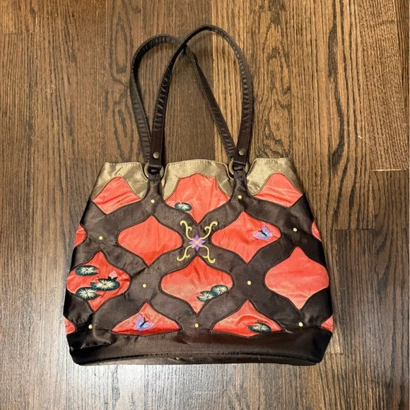 Papillon Blanc Silk Brown and Coral Floral Shoulder Bag - Picture 2 of 7